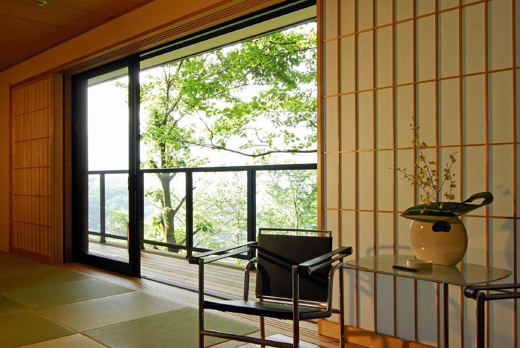 Hakone Tokinoshizuku Hotel Bilik gambar A shōji window
