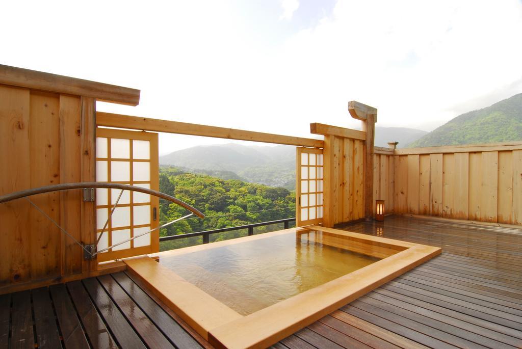 Hakone Tokinoshizuku Hotel Bilik gambar A traditional open-air onsen
